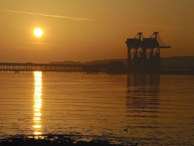 The waders, wildfowl and mudflats at Hunterston are probably safe for the meantime. Photo: SeaDave (commons.wikimedia.org). The waders, wildfowl and mudflats at Hunterston are probably safe for the meantime. Photo: SeaDave (commons.wikimedia.org).