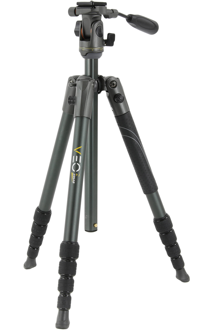 Vanguard VEO 2  235AP tripod