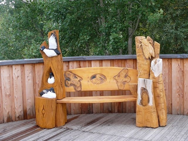 Carved seat at viewing platform. Carved seat at viewing platform.