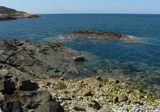 © Copyright <a title="View profile" href="http://www.geograph.org.uk/profile/11776">Mat Fascione</a> and
licensed for reuse under this <a rel="license" href="http://creativecommons.org/licenses/by-sa/2.0/">Creative Commons Licence</a>. © Copyright <a title="View profile" href="http://www.geograph.org.uk/profile/11776">Mat Fascione</a> and
licensed for reuse under this <a rel="license" href="http://creativecommons.org/licenses/by-sa/2.0/">Creative Commons Licence</a>.