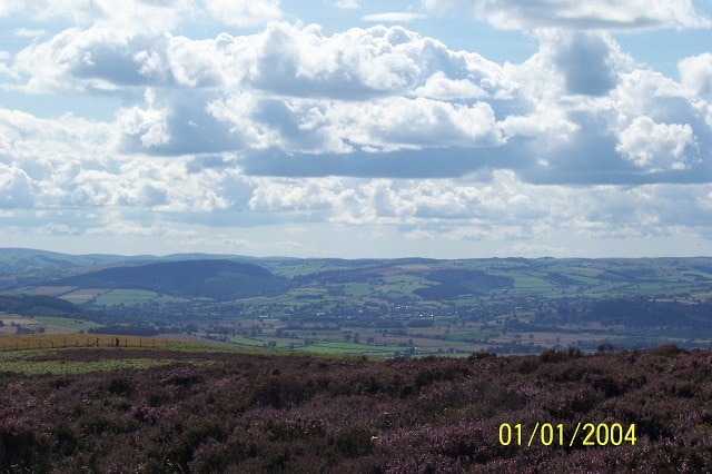 Looking west from the gliding club. Looking west from the gliding club.