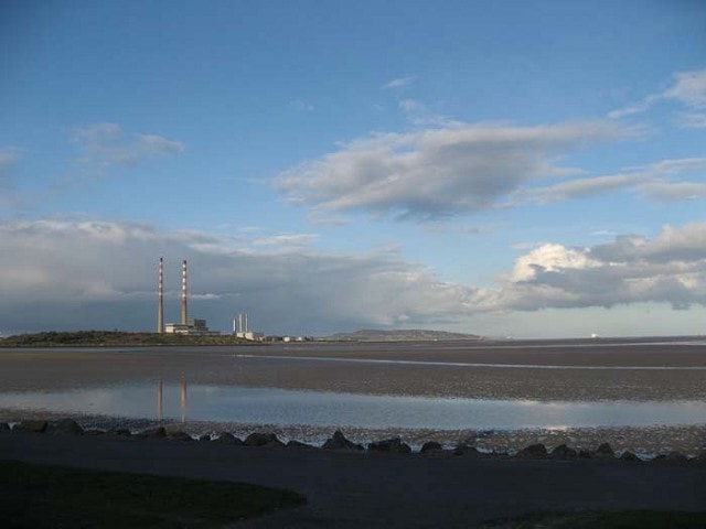Low tide. Low tide.
