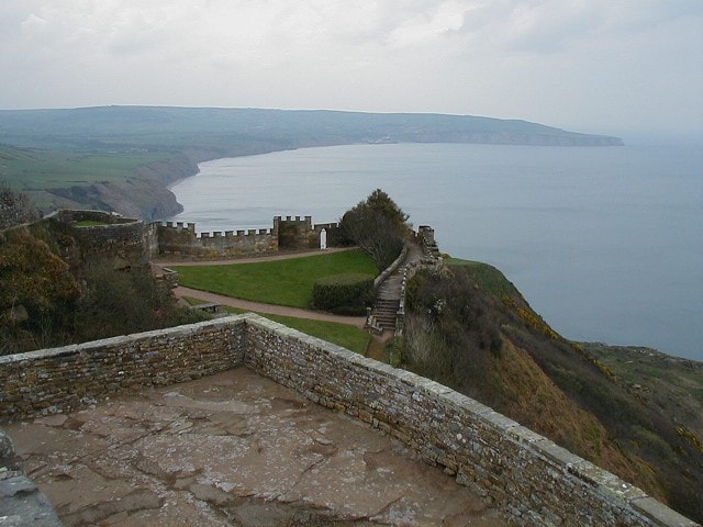 Looking north towards Robin Hood's Bay. Looking north towards Robin Hood's Bay.