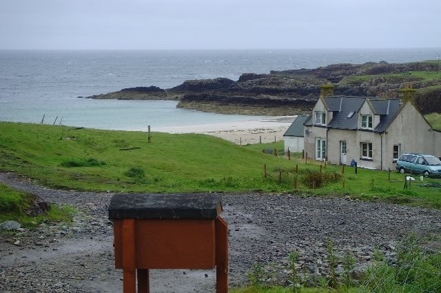 Just south of Point of Stoer at Clachtoll. Just south of Point of Stoer at Clachtoll.