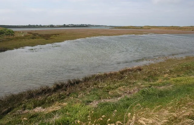 At high tide. At high tide.