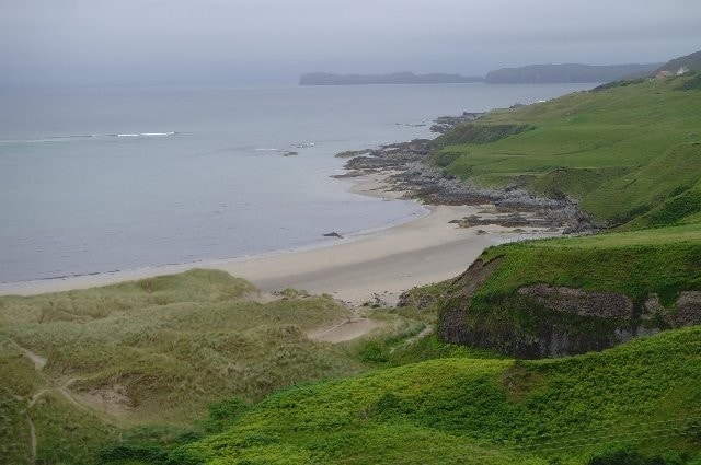 Coldbackie beach; site of the 2004 Ivory Gull. Coldbackie beach; site of the 2004 Ivory Gull.